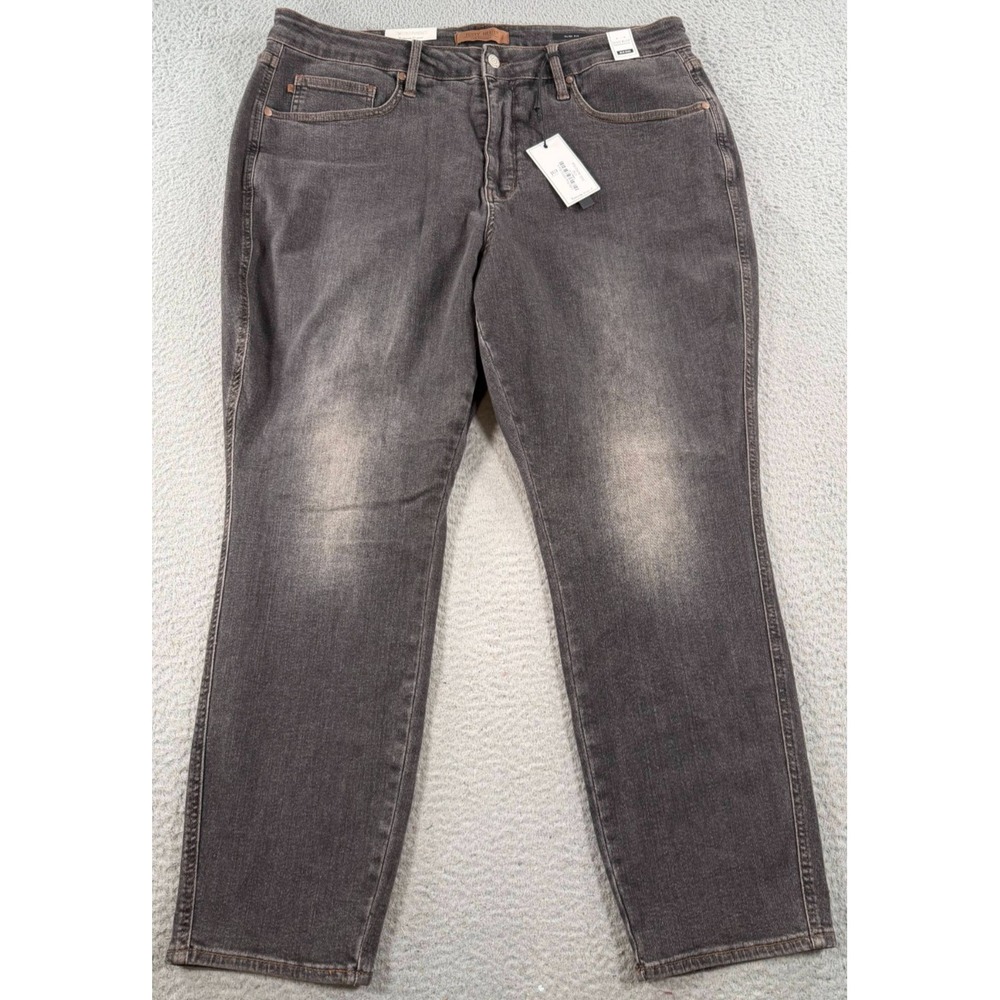 Judy Blue Jeans Women's 22W Gray Denim Slim Fit Straight Mid Rise Stretch NWT